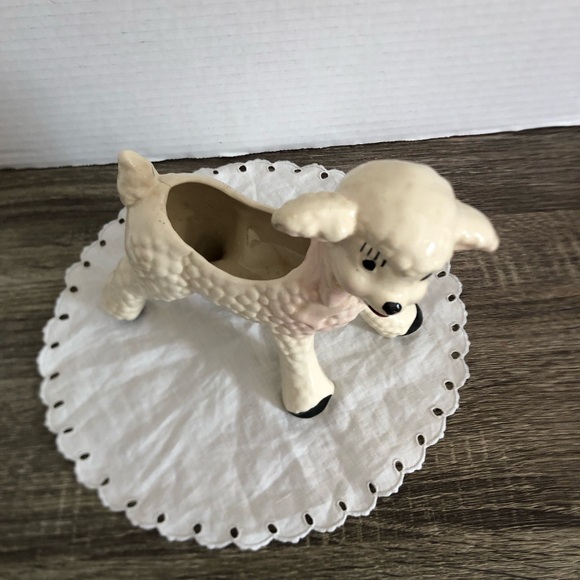 Vtg MCM Adorable Ceramic Lamb Planter - Picture 2 of 10